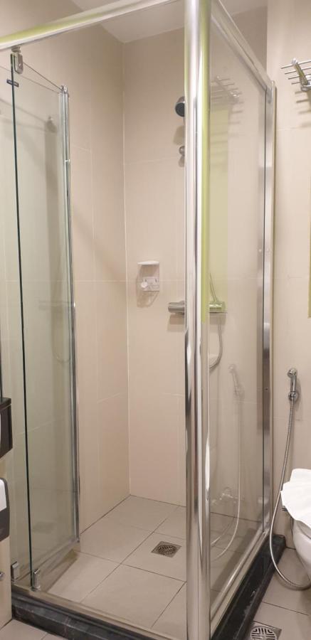 Vinary Hotel Sukhumvit 曼谷 外观 照片